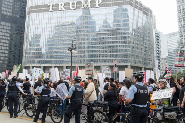 Trump’s immigration response has political risks : NPR