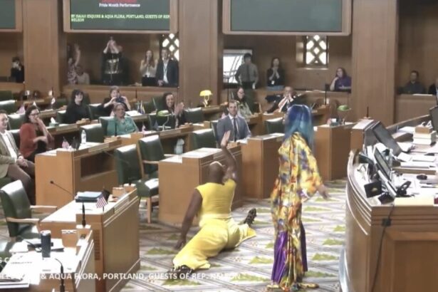 WTH: Oregon House of Representatives Hold Drag Show on House Floor After Passing Resolution to “Recognize and Honor Oregon’s Rich History of Black Drag” (VIDEO) |