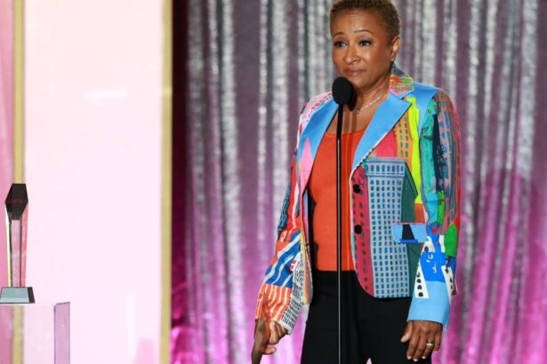 Wanda Sykes Urges Hollywood to ‘Protect Our Trans Brothers and Sisters’