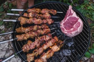 Why Can Beef Be Cooked Rare but Chicken Can’t?