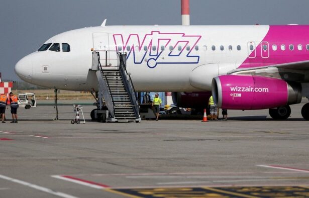 Wizz Air shares plunge 26% as plane groundings hit profits