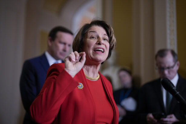 ‘Take down the temperature’: Democrats and Republicans call for calm after Minnesota shootings