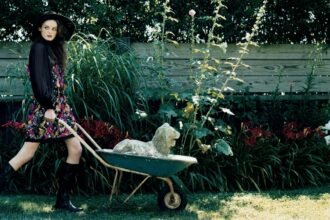 The Simple Pleasures of a Stoop Vegetable Garden