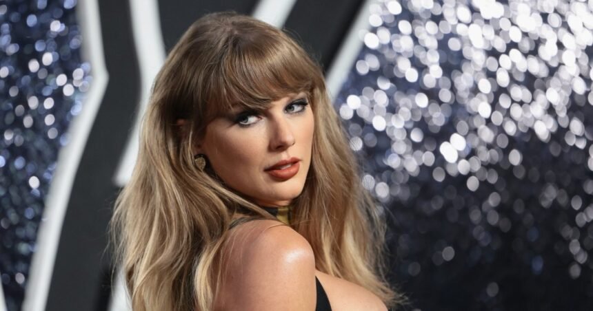 13 Amazon Gingham Pieces Inspired by Taylor Swift’s Designer Set