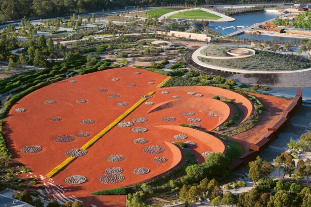 A New Book Cultivates a Rich Survey of 300 Magnificent Gardens — Colossal