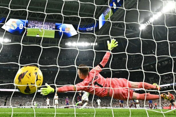 AI beats goalkeepers at predicting which way penalty taker will shoot