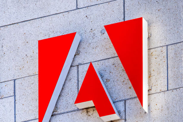 Adobe Faces Canva Competition, Expands Firefly AI Tools to Mobile Devices