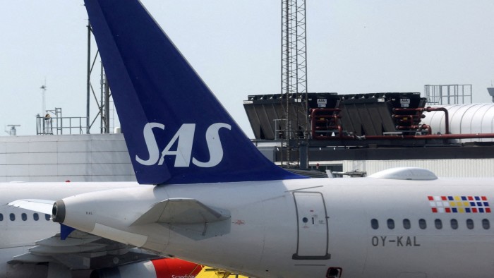 Air France-KLM to take majority stake in Scandinavian Airlines