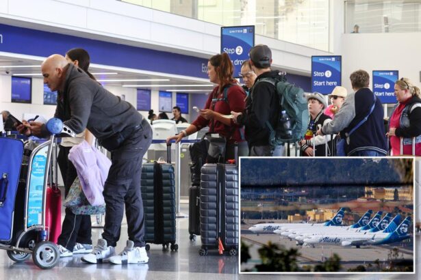 Alaska Airlines grounds all flights after IT outage disrupts systems