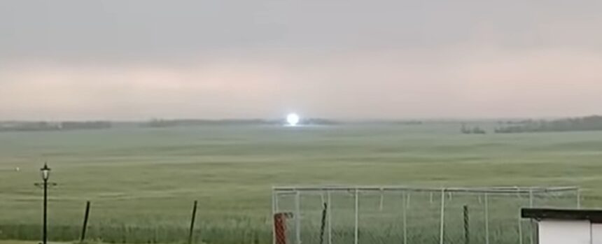 ‘Ball Lightning’ Caught on Film After Storm in Canada : ScienceAlert