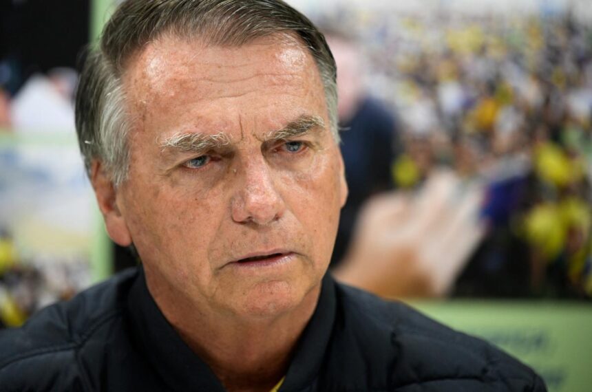 Bolsonaro to wear ankle monitor, cut foreign contacts