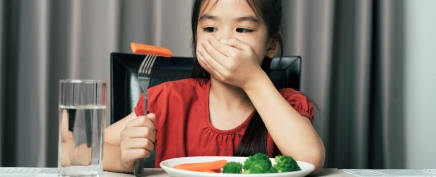 Brain Variations Identified in Children With Restrictive Eating Disorders : ScienceAlert