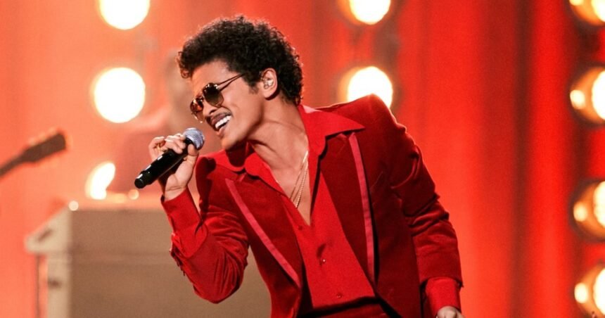 Bruno Mars Jokes About Gambling Debts After Blackpink Show