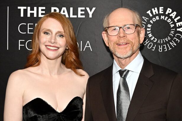 Bryce Dallas Howard Admits She’s Never Seen Dad Ron’s Show Happy Days