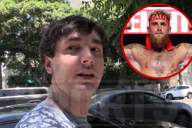 Bryce Hall Says Jake Paul ‘Deserves’ WBA Rank, ‘He’s Fighting Legends!’