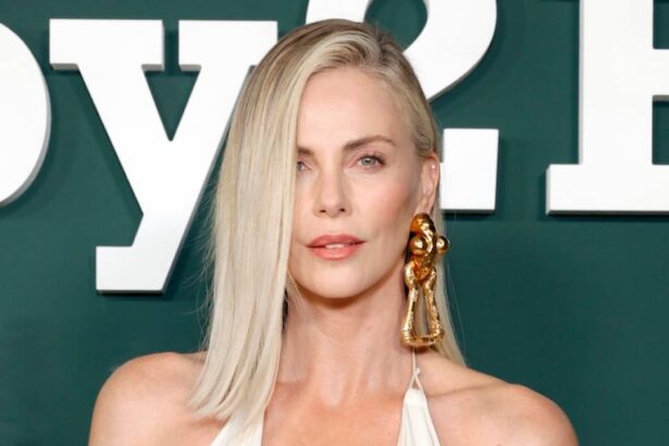Charlize Theron Reveals ‘Amazing’ 1-Night Stand With 26-Year-Old