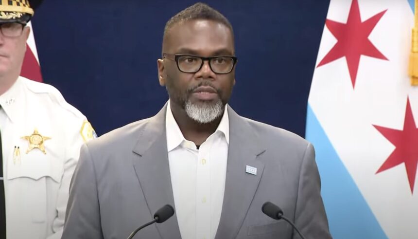 Chicago Public Schools Going Broke – Facing 4 Million Budget Deficit and Laying Off Almost 1,500 Teachers and Staff |