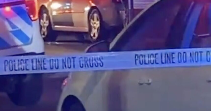 Chicago weekend toll: 2 killed, 25 more shot