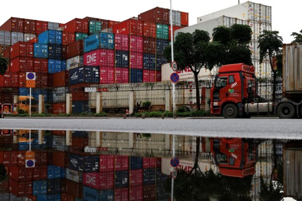 China’s July manufacturing activity contracts more than expected
