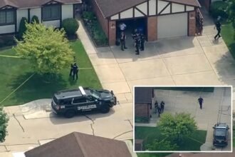 Daughter finds elderly mom and her friend shot dead in apparent suicide pact