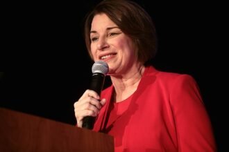 Democrat Senator Amy Klobuchar Opens Door to Another White House Bid (VIDEO) |
