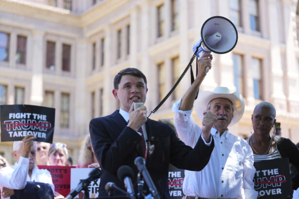 Democrats desperately look for a redistricting edge in California, New York and Maryland