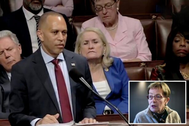 Dems drag rep from camera view after she dozed off during Hakeem Jeffries’ anti-‘big beautiful bill’ speech