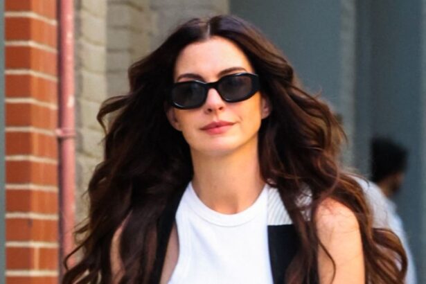 Devil Wears Prada 2: Anne Hathaway Spotted Filming in NYC