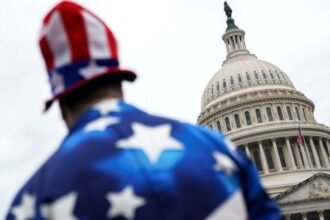Donald Trump presses Republican House dissidents to pass US tax bill