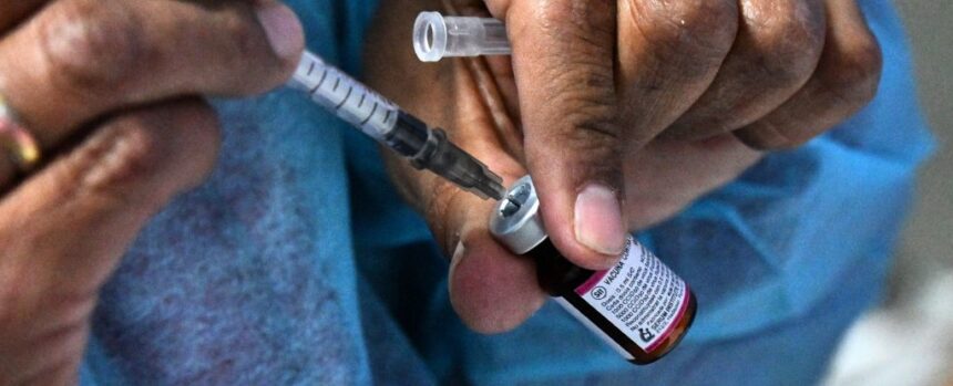 Emergency Vaccines Reduce Disease Outbreak Deaths by Almost 60% : ScienceAlert