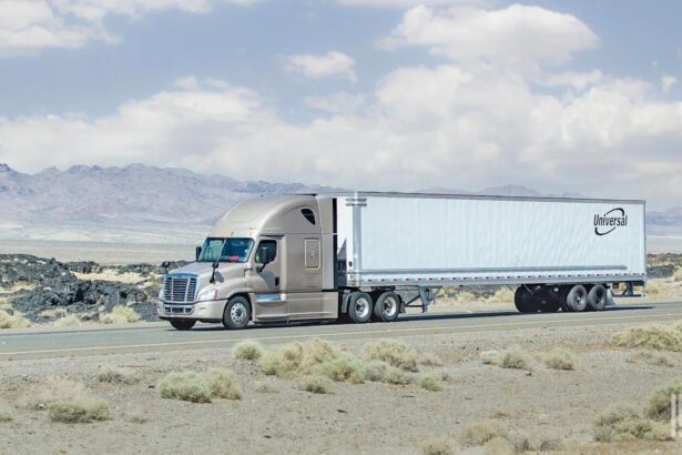 First Look: Universal Logistics Holdings