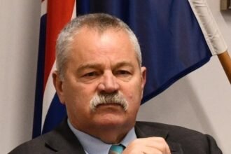 Gary Tong makes surprise bid for Southland mayoralty