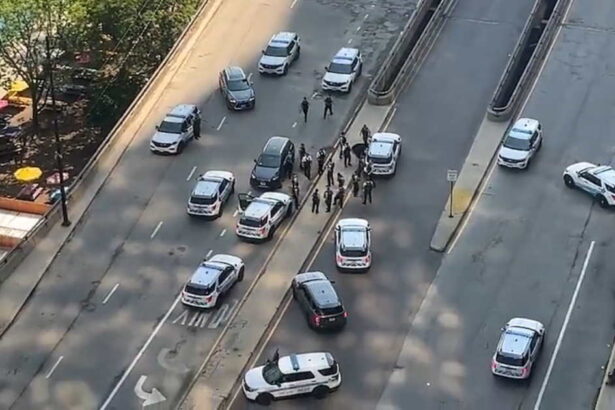 Gunman kills driver on Near North Side, crashes getaway car in the Loop