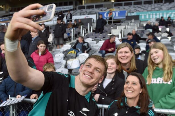 Holland ready to take on France