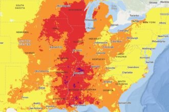 Humidity from Corn Sweat Intensifies Extreme Heat Wave in U.S. Midwest