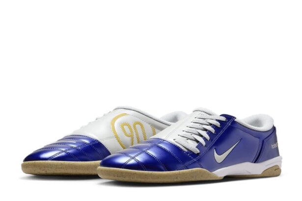 Why the NIKE Total 90 III “Blue Void” is trending