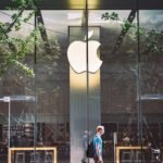 JPMorgan Bumps Apple (AAPL) PT to 0, Keeps ‘Overweight’