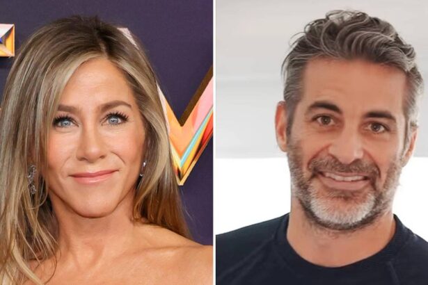 Jennifer Aniston Likes Jim Curtis’ Post About Divorce