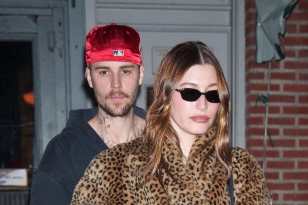 Justin Bieber Fans Say He’s Vacationing With Mystery Woman