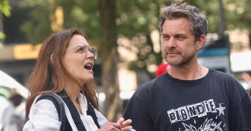 Katie Holmes & Joshua Jackson Reunite as Fans Beg Co-Stars to ‘Date’