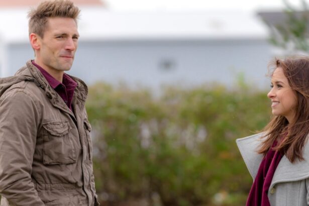 Lacey Chabert and Andrew Walker Reunite for Hallmark Christmas Movie