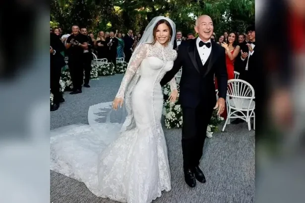 Lauren Sanchez’s Wedding Dress is ‘STOLEN’ After Marrying Jeff Bezos