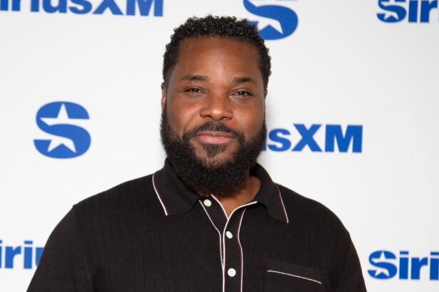 Lifeguards Not on Duty at Beach Where Malcolm-Jamal Warner’s Drowned