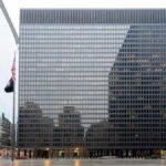Man charged after 9-hour knife standoff inside Chicago federal courthouse