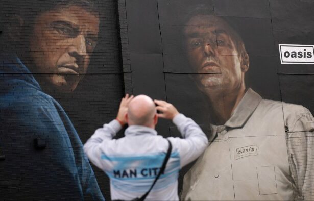 Manchester prepares to welcome home Oasis