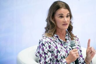 Melinda French Gates says she refuses to give her 22-year-old daughter any money for her shopping business — here’s why