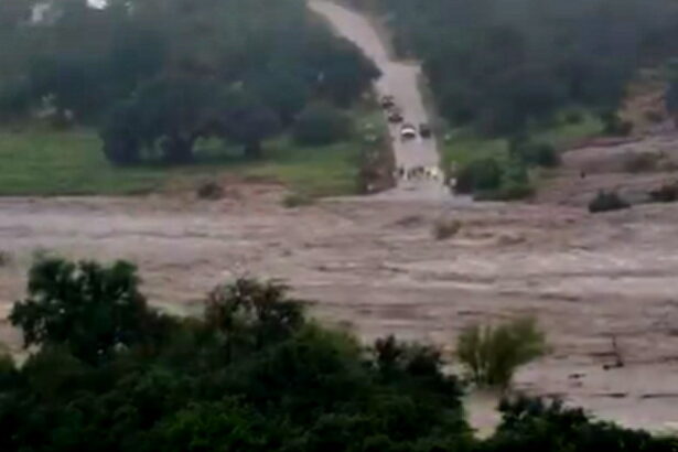 Mind-Blowing Time Lapse Video Shows How Quickly Flooding Happened in Texas |