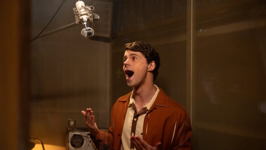 Netflix to Stream Raphael Bio Series from Caracol TV and DLO Prods