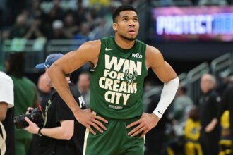 New 3-Team Blockbuster Trade Proposal Pairs Giannis Antetokounmpo With .6 Million Guard