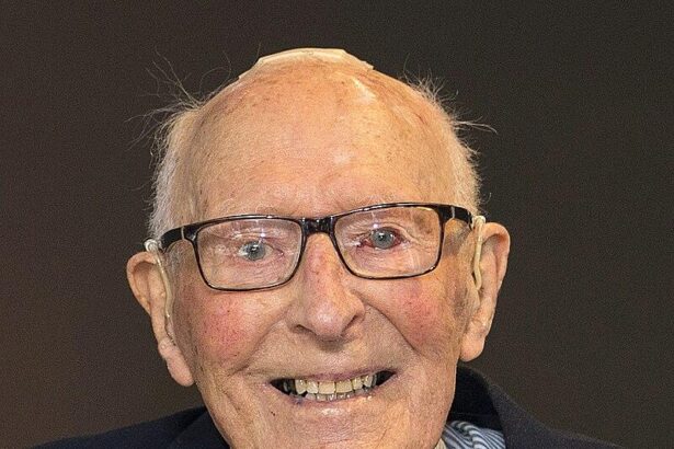 Obituary: John Simpson, artist | Otago Daily Times Online News